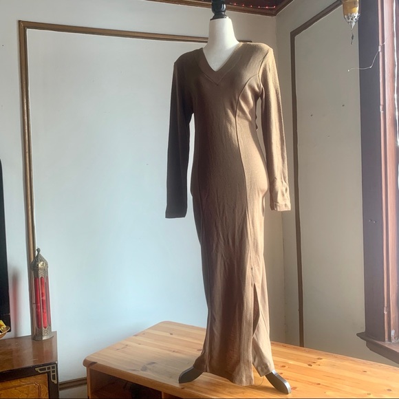 Maxi camel Vintage dress from Le château - Picture 1 of 4